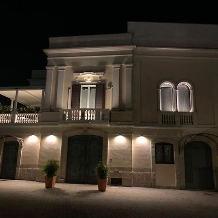 Giardini 82 B&B Γκραβίνα Εξωτερικό φωτογραφία