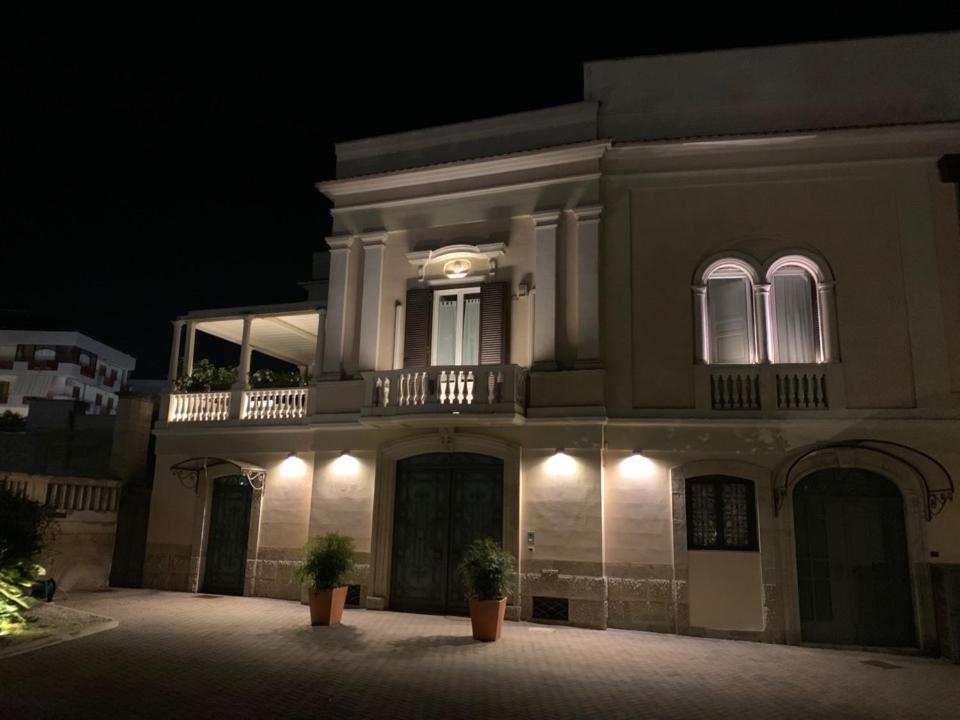 Giardini 82 B&B Γκραβίνα Εξωτερικό φωτογραφία