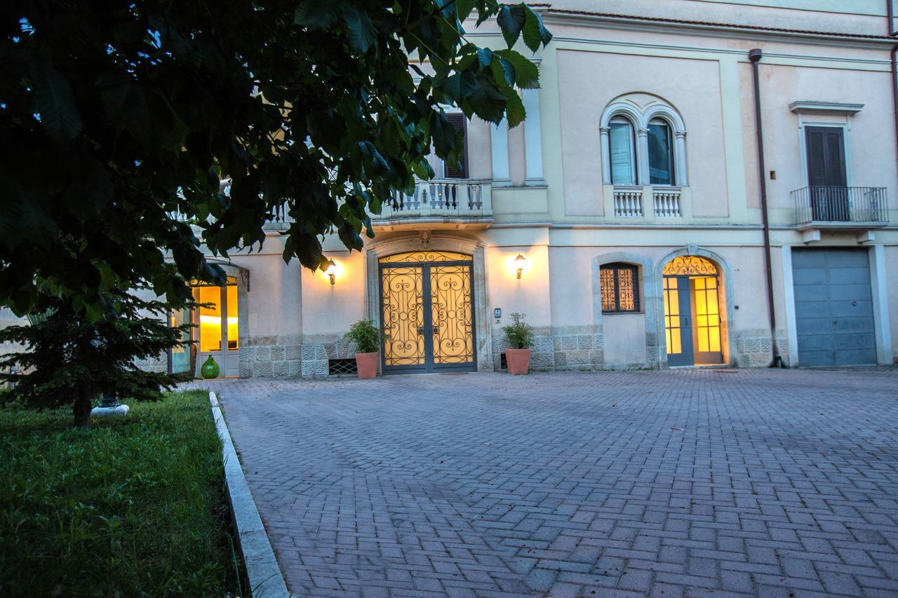 Giardini 82 B&B Γκραβίνα Εξωτερικό φωτογραφία