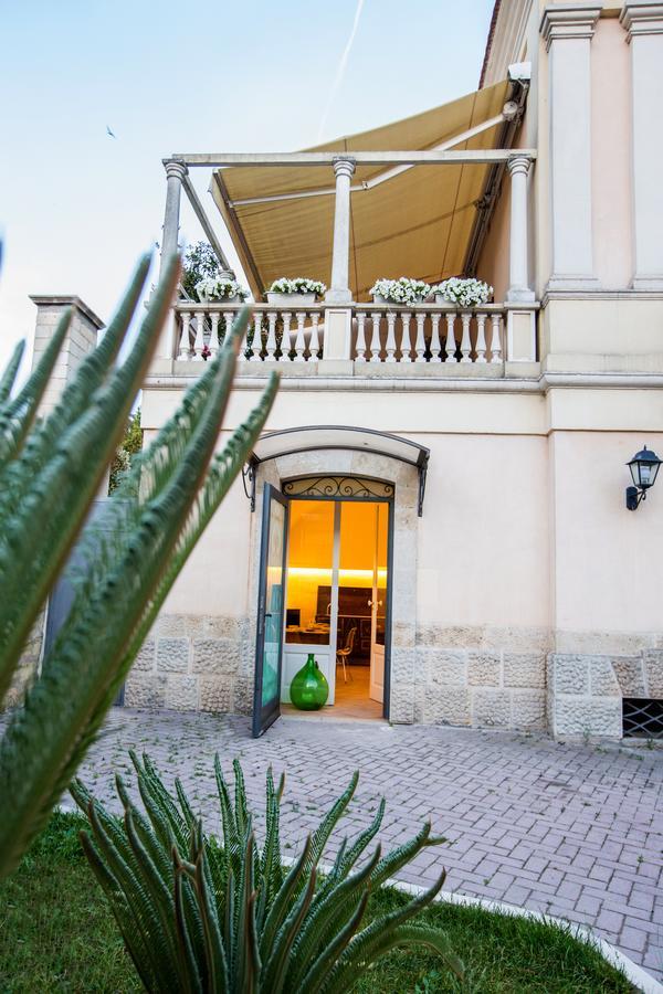 Giardini 82 B&B Γκραβίνα Εξωτερικό φωτογραφία