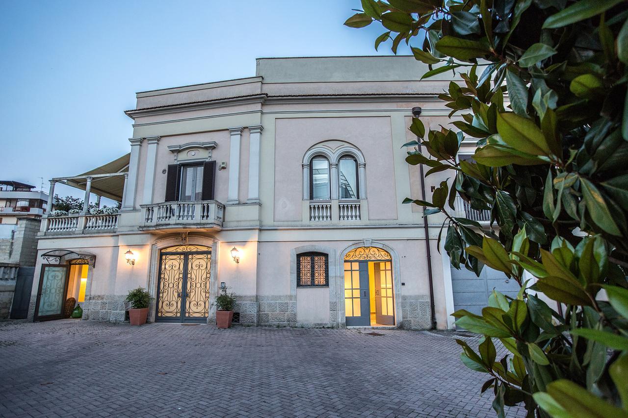 Giardini 82 B&B Γκραβίνα Εξωτερικό φωτογραφία