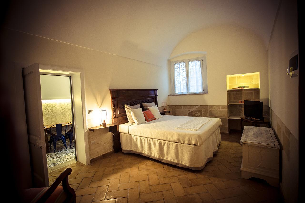 Giardini 82 B&B Γκραβίνα Εξωτερικό φωτογραφία